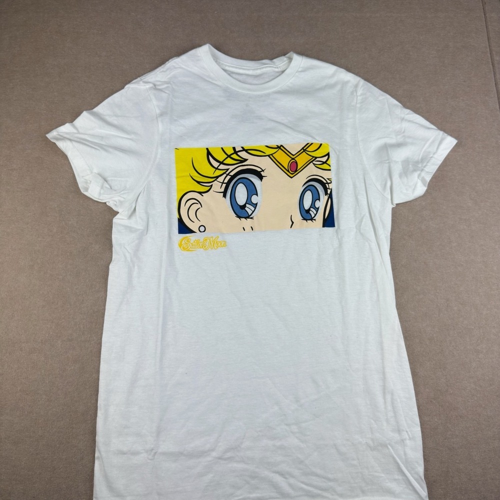 Sailor Moon Eyes Graphic Tee Women's Small White Anime Short Sleeve Shirt